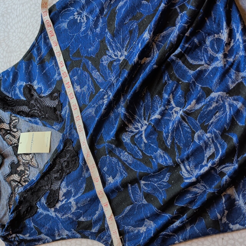 Lucky Blue and Black Floral Lace Sleeveless Top Size XL - New NWT - Picture 9 of 13